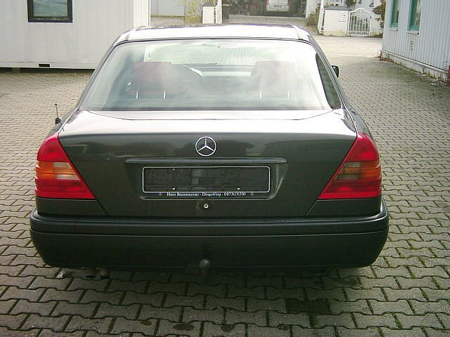 Mercedes Benz () C-Class (W202):  