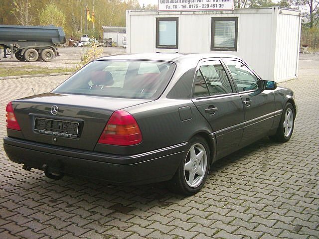 Mercedes Benz () C-Class (W202):  
