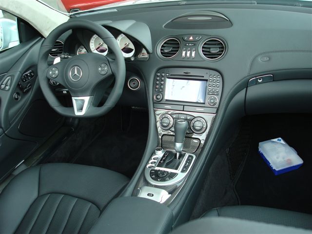Mercedes Benz () SL (R230):  