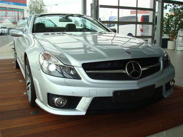 Mercedes Benz () SL (R230):  