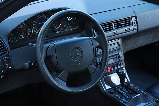 Mercedes Benz () SL (R129):  