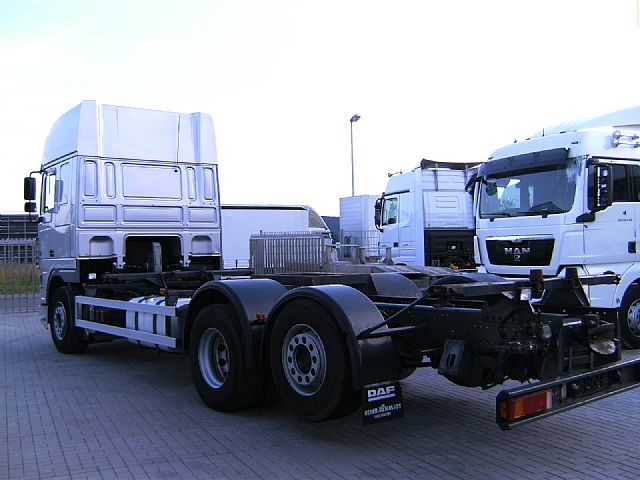 DAF () XF95:  