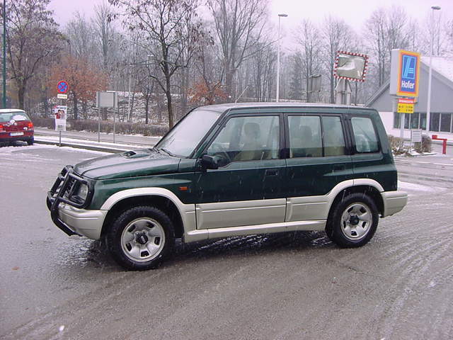 Suzuki () Escudo (Vitara) I:  