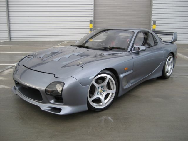 Mazda () RX-7 (FD3S):  