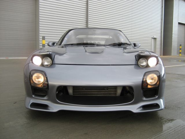 Mazda () RX-7 (FD3S):  