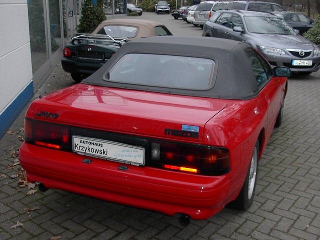 Mazda () RX-7 Savanna (F3C, FC3S):  