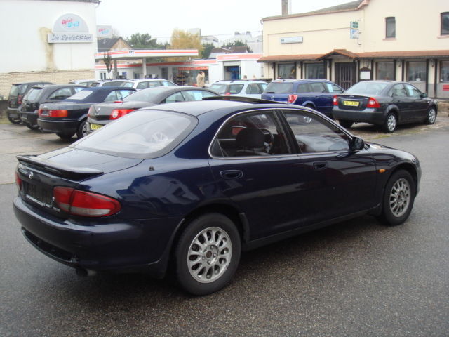 Mazda () Xedos 6 (CA):  