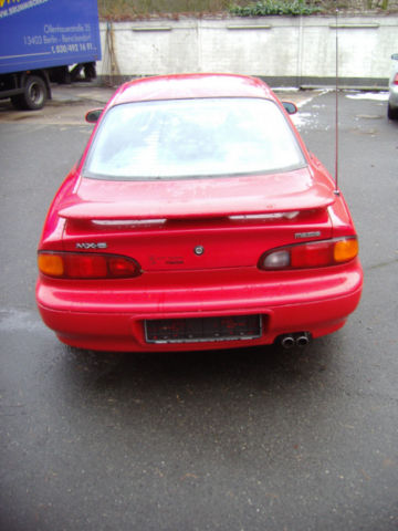 Mazda () MX-6:  