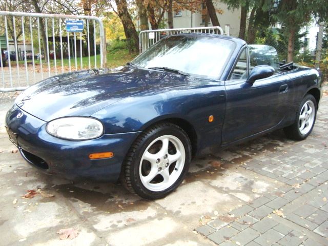 Mazda () MX-5 II Miata (NB):  