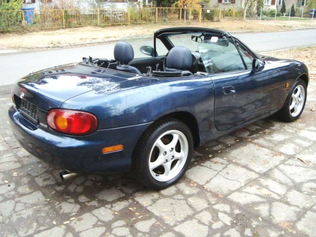 Mazda () MX-5 II Miata (NB):  