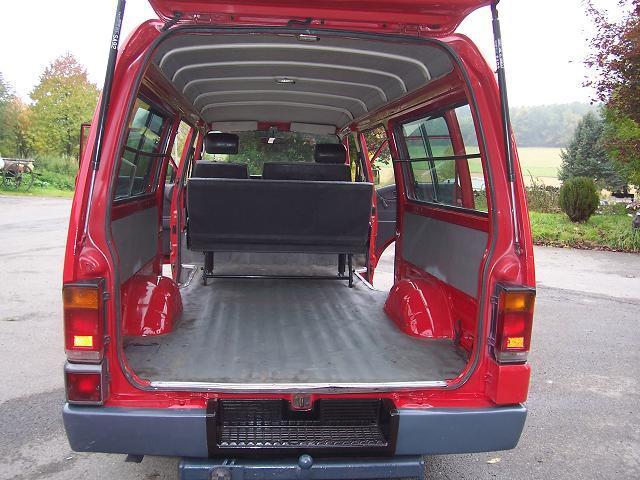 Mazda () E2000,2200:  