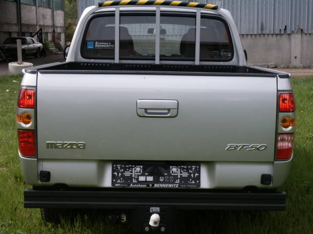 Mazda () BT-50:  