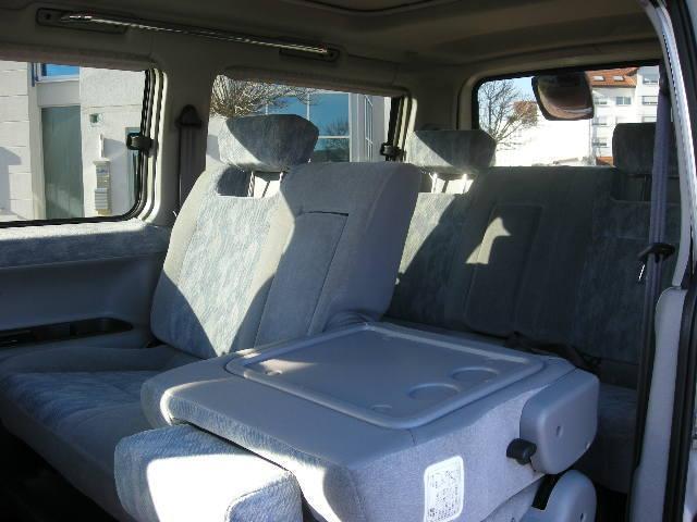 Mazda () Bongo Friendee SG:  