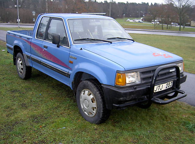 Mazda () B-Serie UF:  