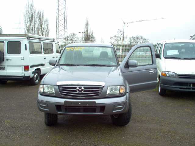 Mazda () B-Serie UN:  