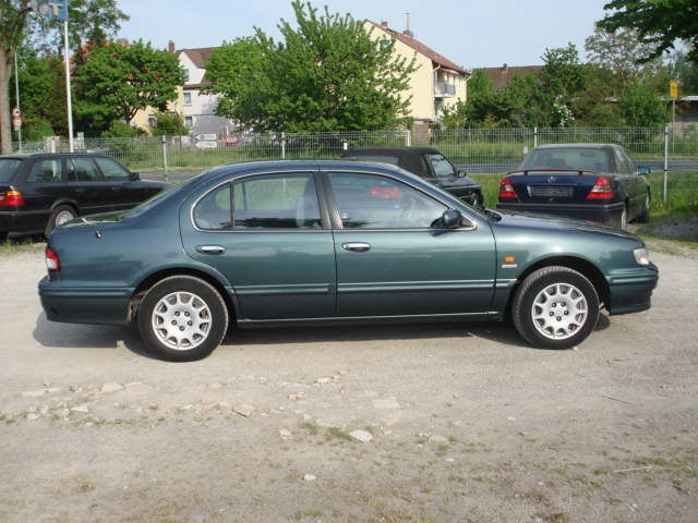Nissan () Cefiro II (Maxima III) A32:  
