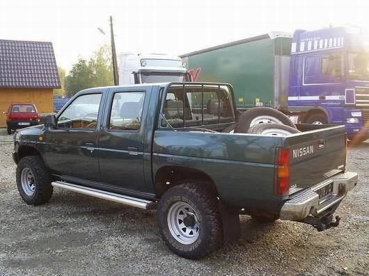 Nissan () Datsun, Navara, Frontier (D21):  
