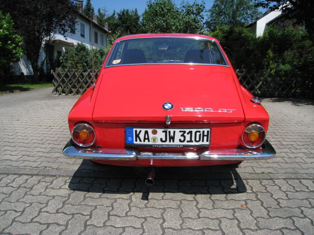 BMW () 1600 GT:  
