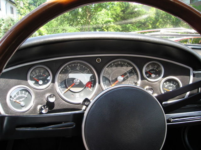 BMW () 1600 GT:  