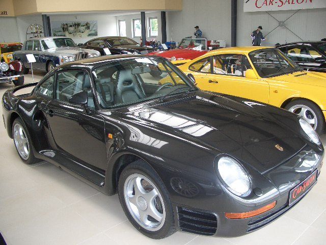 Porsche () 959:  