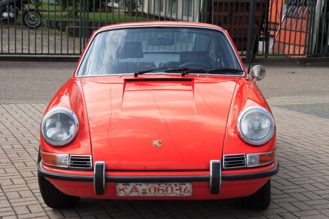 Porsche () 911 (901) 2,2 S:  
