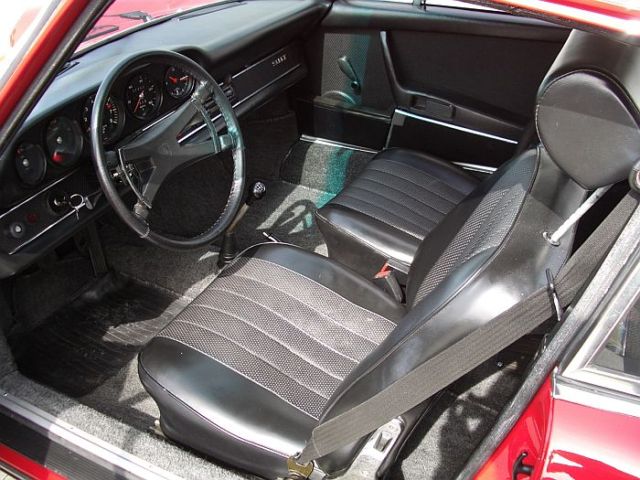 Porsche () 911 (901) T 2.2:  