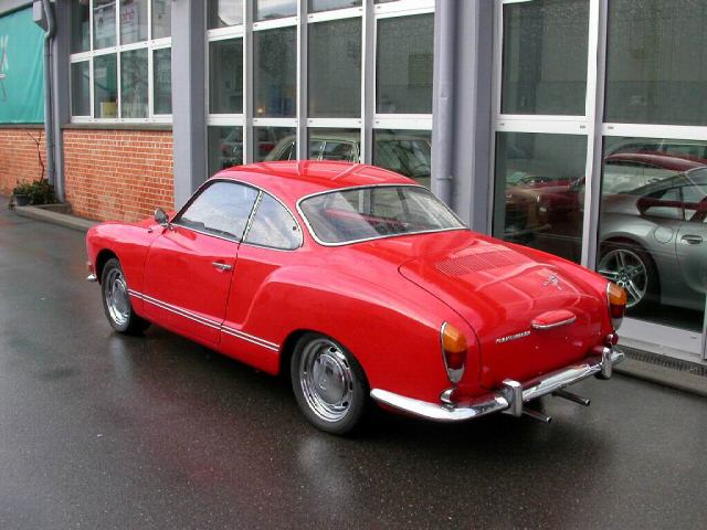 Volkswagen (VW) () Karmann Ghia Coupe:  