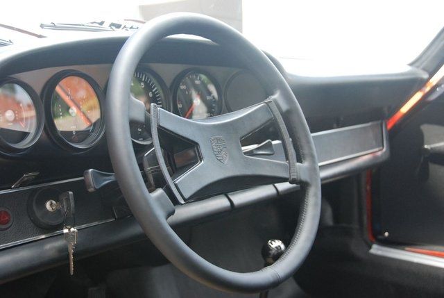 Porsche () 911 (901) 2.7 SC Carrera RS:  