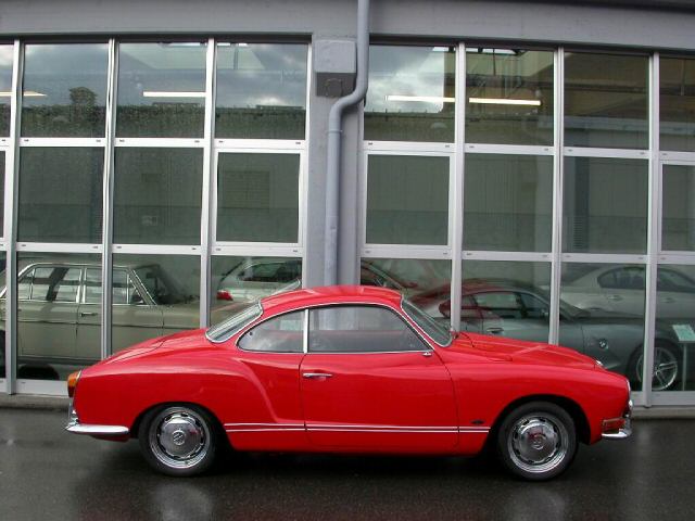 Volkswagen (VW) () Karmann Ghia Coupe:  