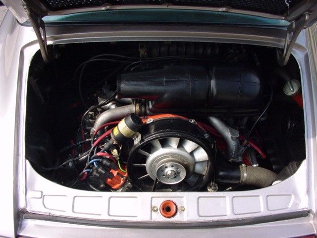 Porsche () 911 (930) Carrera Targa:  