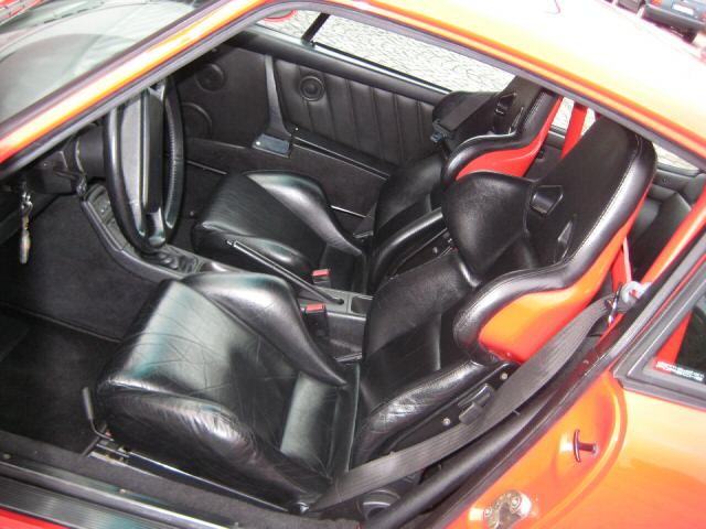 Porsche () 911 (964) Carrera 4:  