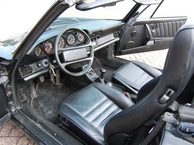 Porsche () 911 (964) Carrera 2 Cabriolet:  