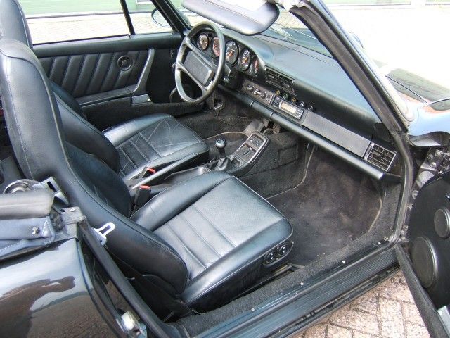 Porsche () 911 (964) Carrera 2 Cabriolet:  