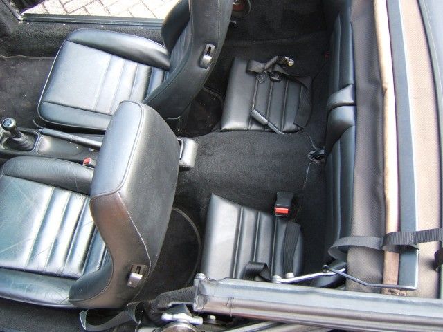 Porsche () 911 (964) Carrera 2 Cabriolet:  