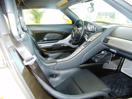 Porsche () Carrera GT:  