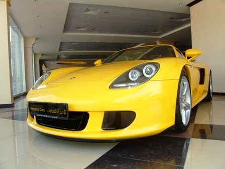 Porsche () Carrera GT:  