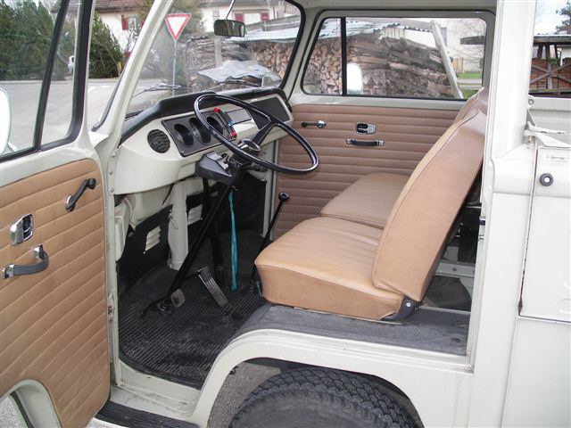 Volkswagen (VW) () T2 Typ 26:  