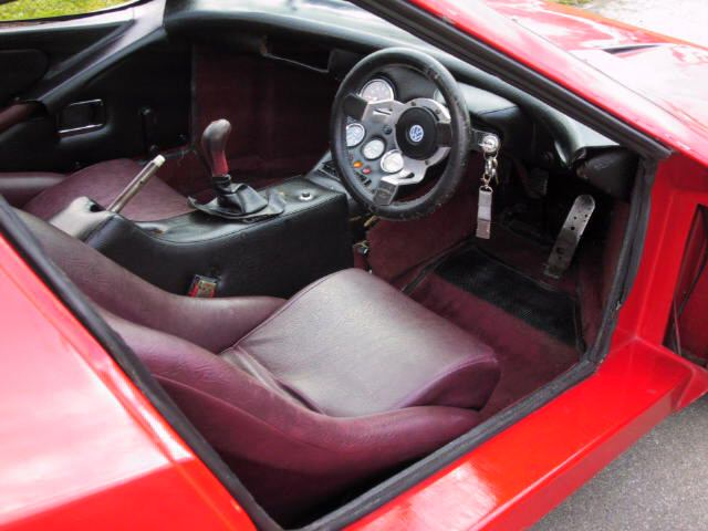 Volkswagen (VW) () Avante Replica:  