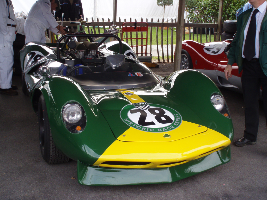 Lotus   () Lotus Ford 30, 1964:  