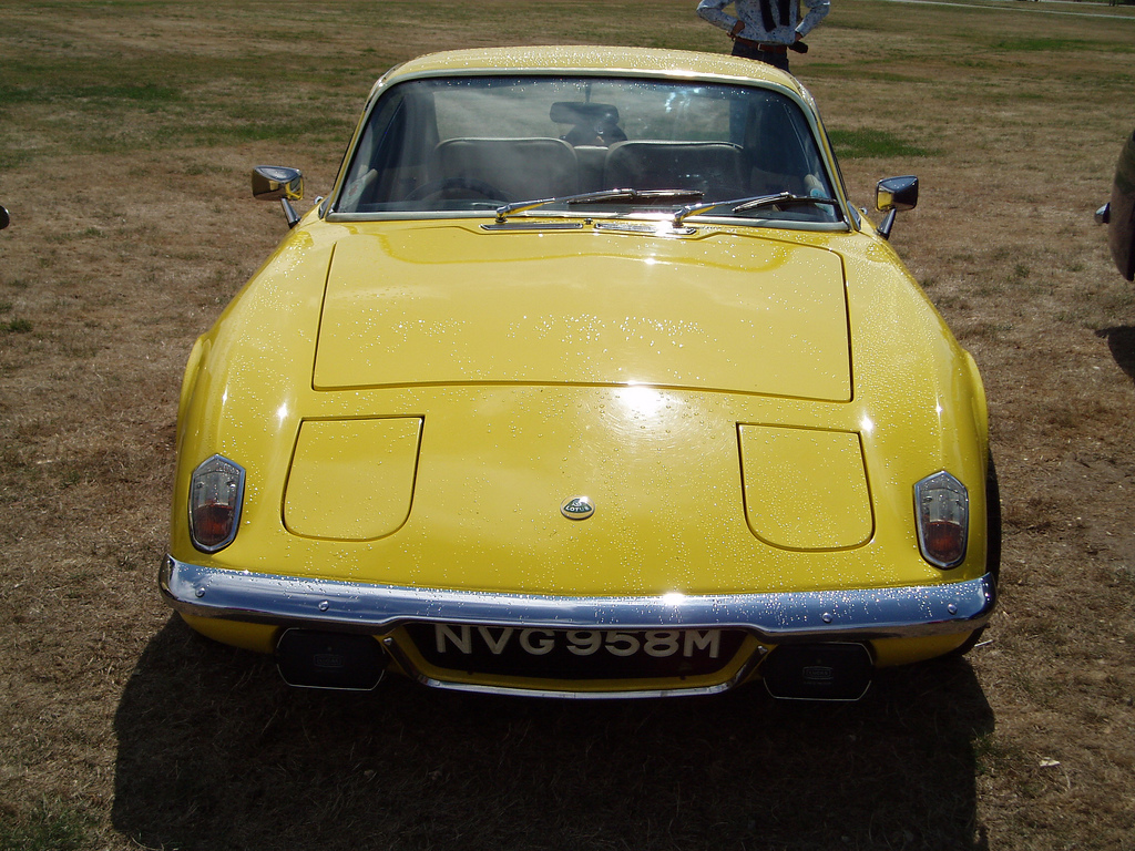 Lotus   () Elan:  