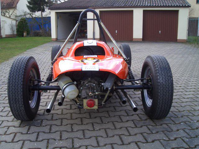 Volkswagen (VW) () Formel Vau:  
