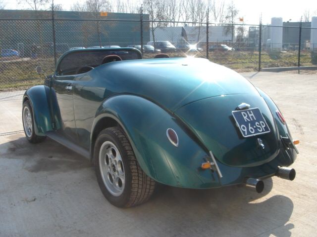 Volkswagen (VW) () Kaefer (Käfer) Roadster:  