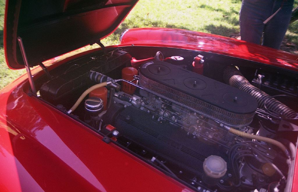 Ferrari () 250 GT Lusso Berlinetta:  