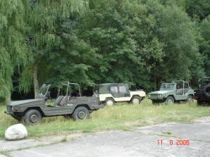 Volkswagen (VW) () Iltis (183):  