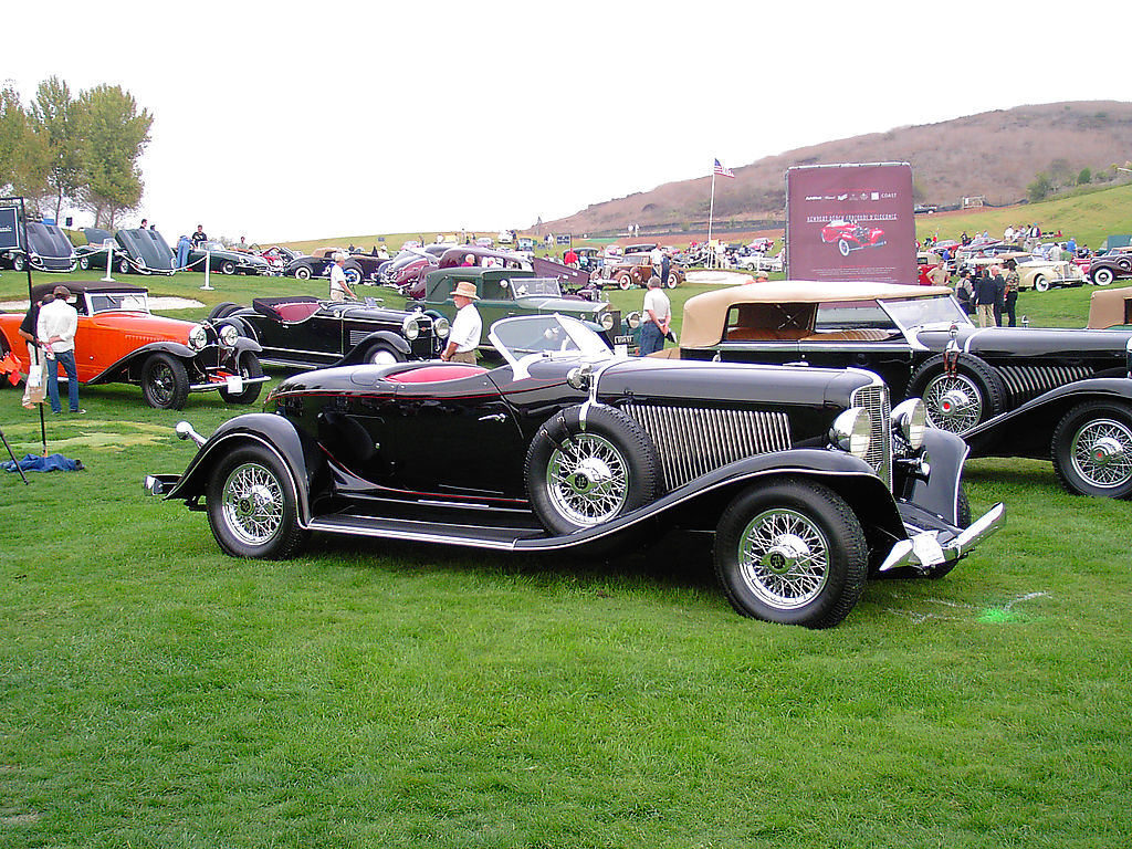 Auburn () 12-65 Salon 12-cyl Speedster, 1933:  