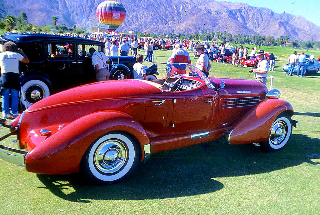 Auburn () 851 Boattail Speedster, 1935:  