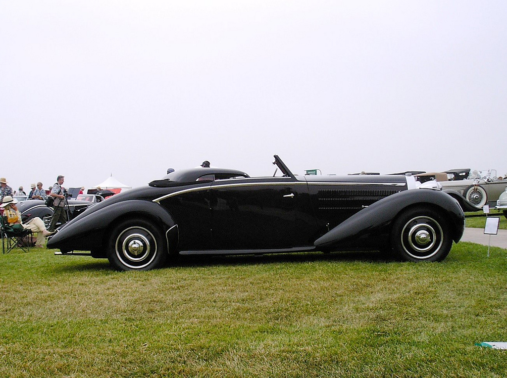 Bugatti () T57 Aravis, 1938:  