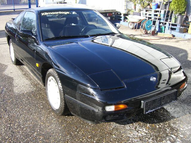 Nissan () 200 SX (S13):  