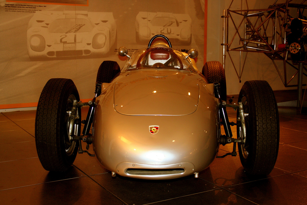 Porsche () 718 Monoposto F2:  