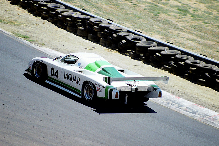 Jaguar () XJR-7:  
